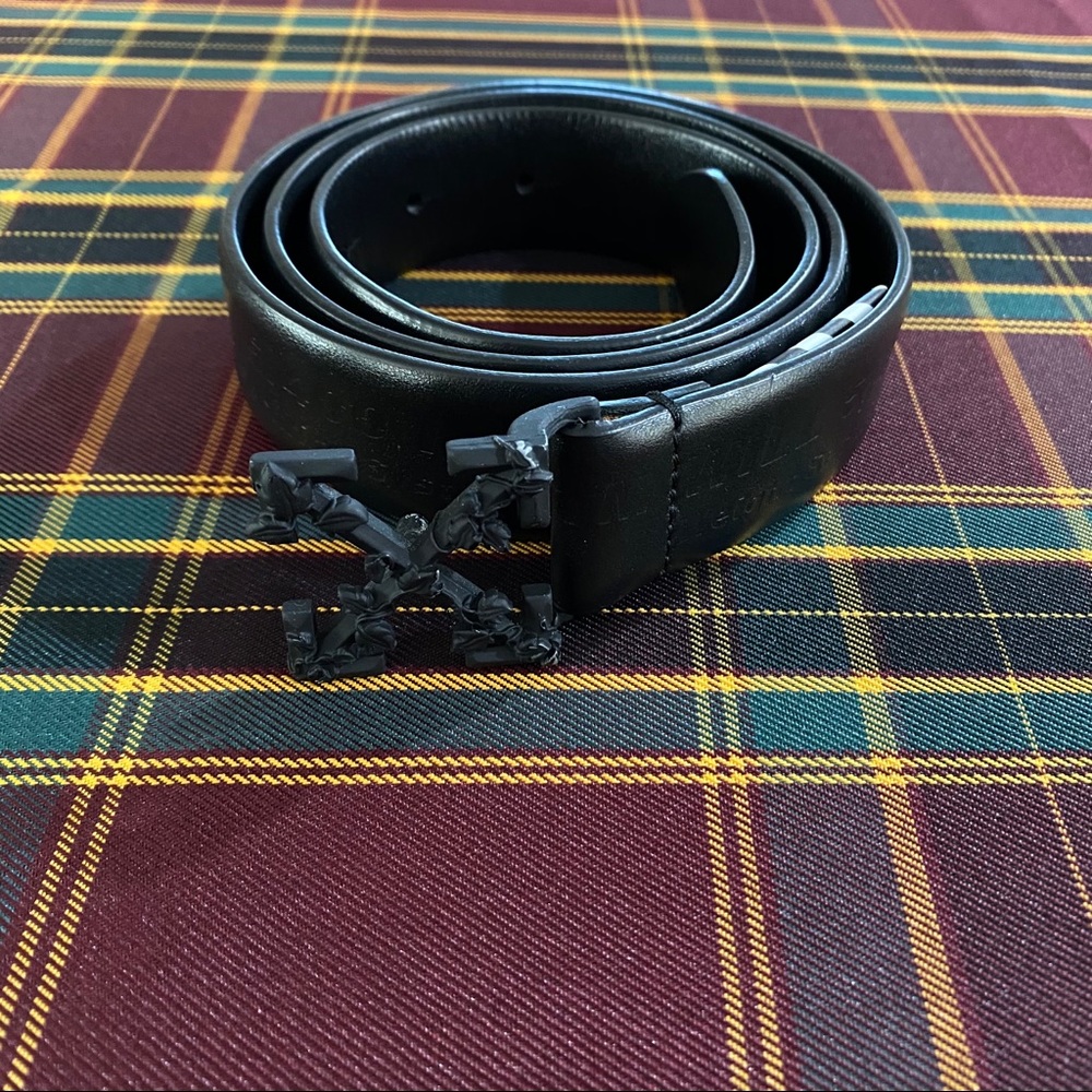 Off-White Vine Arrow Leather Industrial Belt L